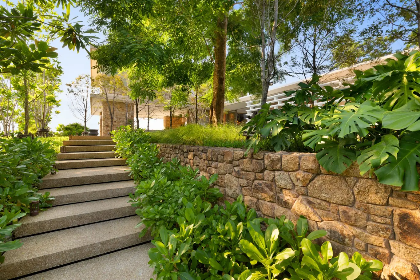 Hillside Villa with 270° Five-Islands Views, Taling Ngam — view 2