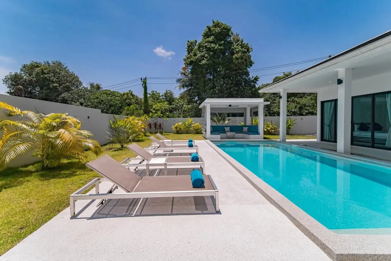 Three-Bedroom Garden Pool Villa in Bang Rak