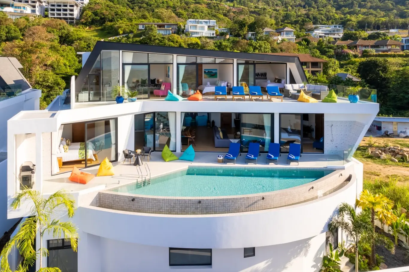New 5-Bedroom Sea-View Villa with Private Cinema — view 2