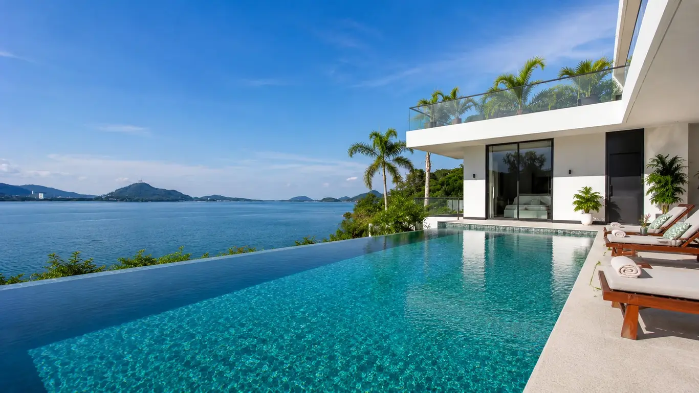 Beachfront Five-Bedroom Sea-View Pool Villa