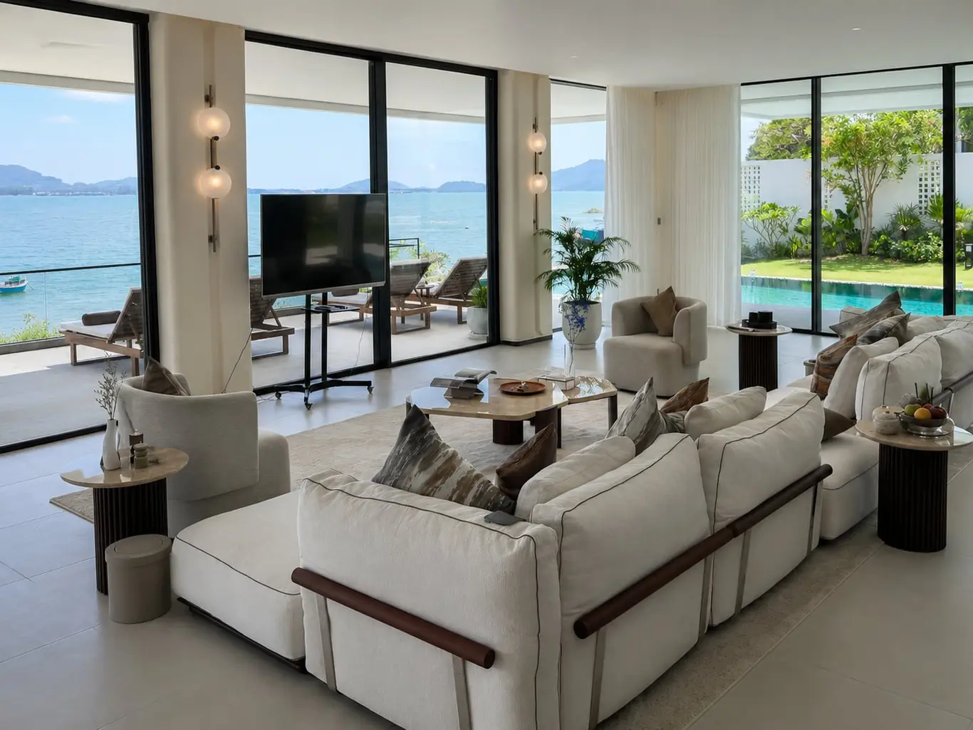 Beachfront Five-Bedroom Sea-View Pool Villa with Basement