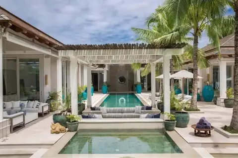 Beachfront Villa with 17-Metre Pool & Sunken Sala, Chaweng