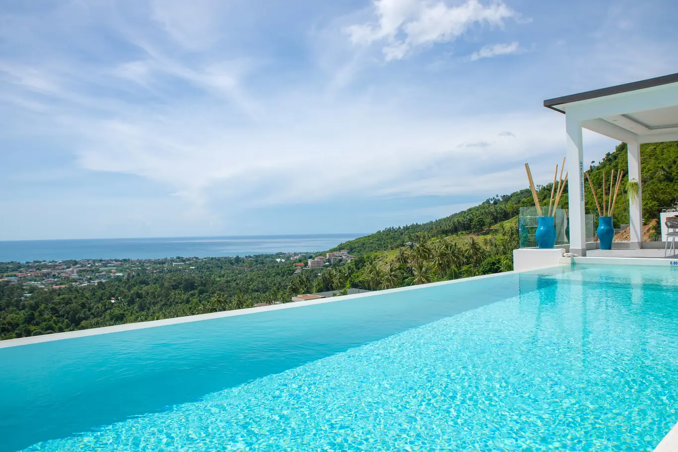 Five-Bedroom Sunrise Villa at the Top of Chaweng Hill — view 2