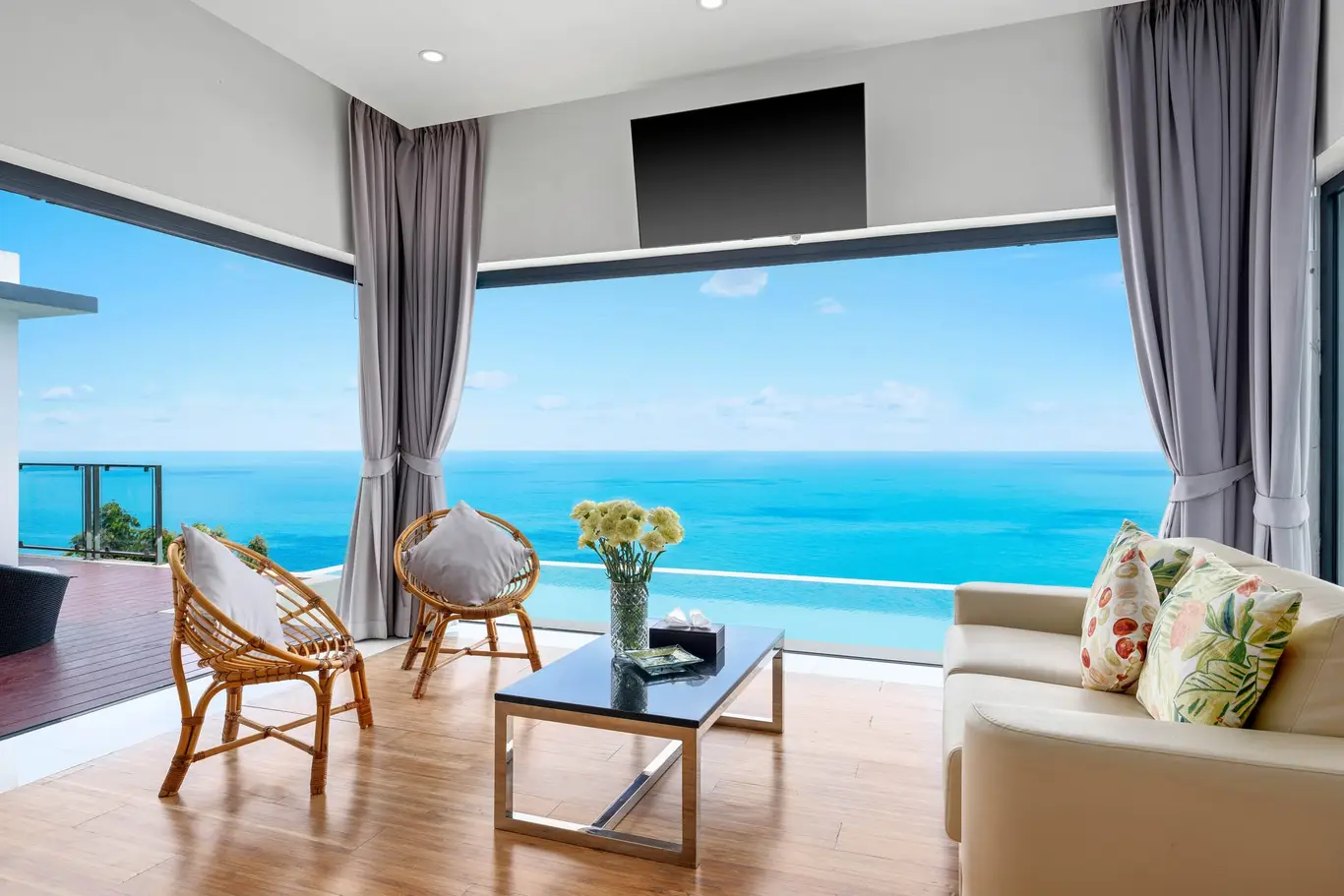 Contemporary 4-Bedroom Sea-View Villa with Two Pools