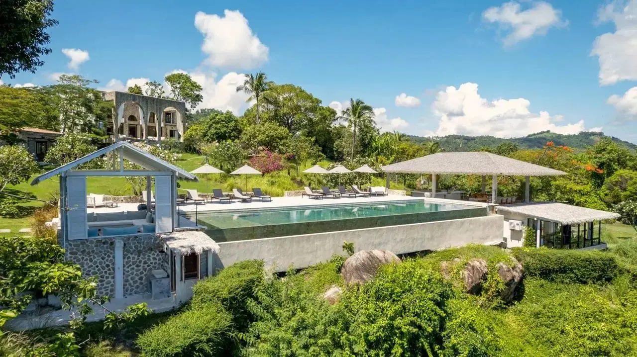 Seven-Bedroom Hillside Estate on 7 Rai with Infinity Pool & Gulf Views, Chaweng — view 2