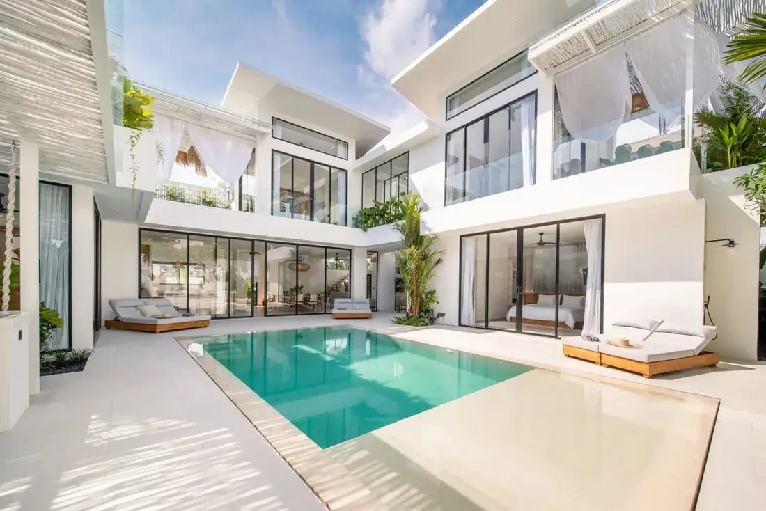 Designer Mediterranean Villa in Umalas — view 2