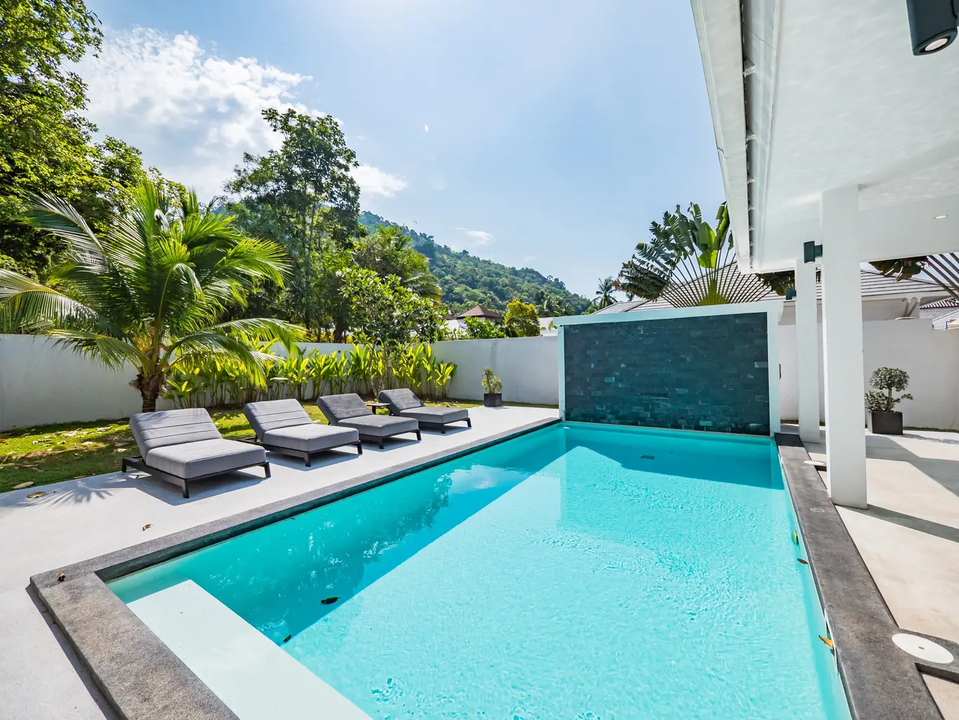 Two-Bedroom Garden Pool Villa in Lamai — view 2