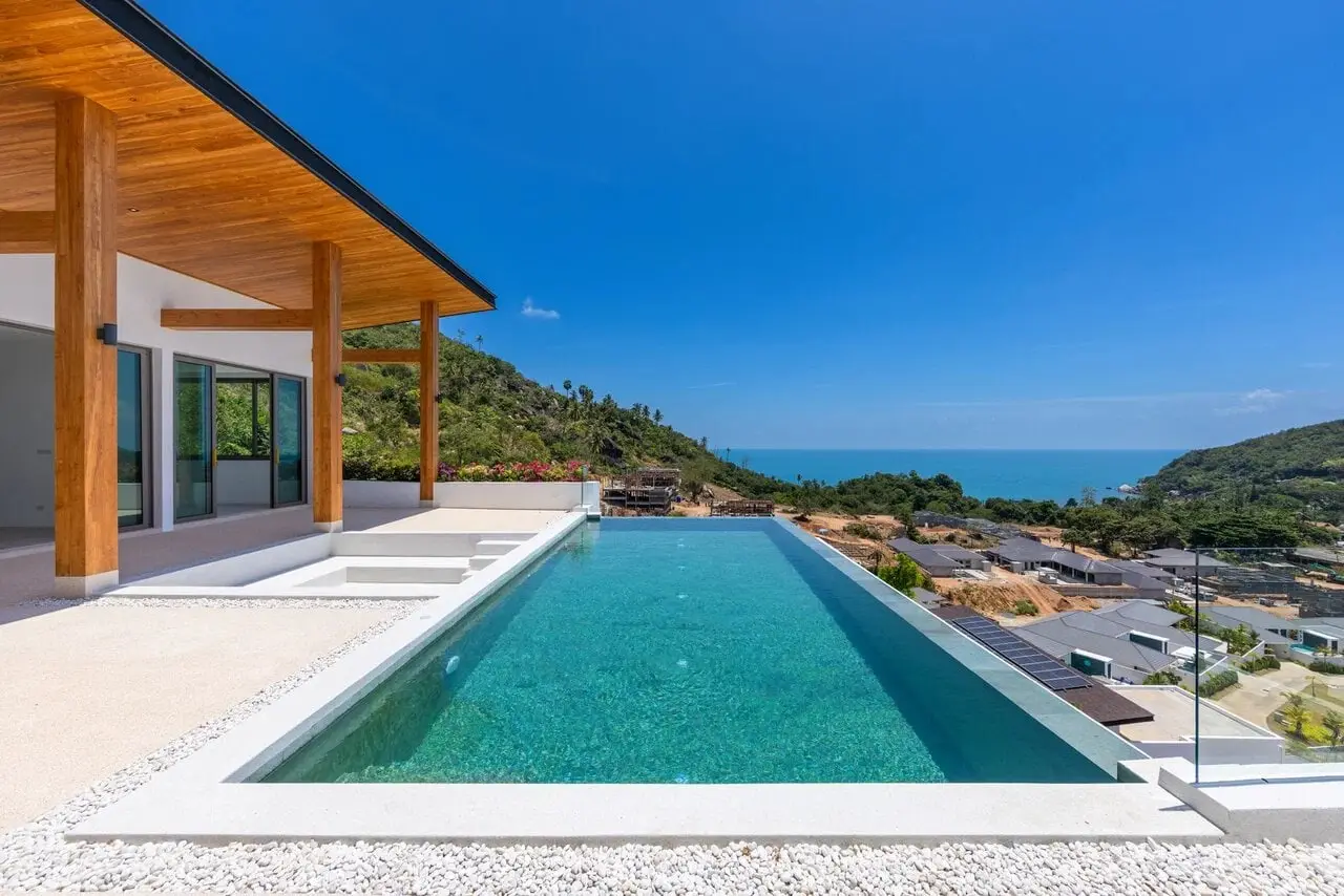 Four-Bedroom Sea-View Villa with Infinity Pool in Lamai — view 2