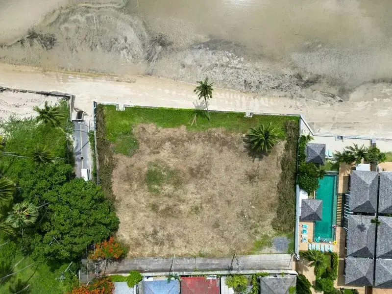 Flat Beachfront Plot with 59m Sea Frontage, Nathon — view 2