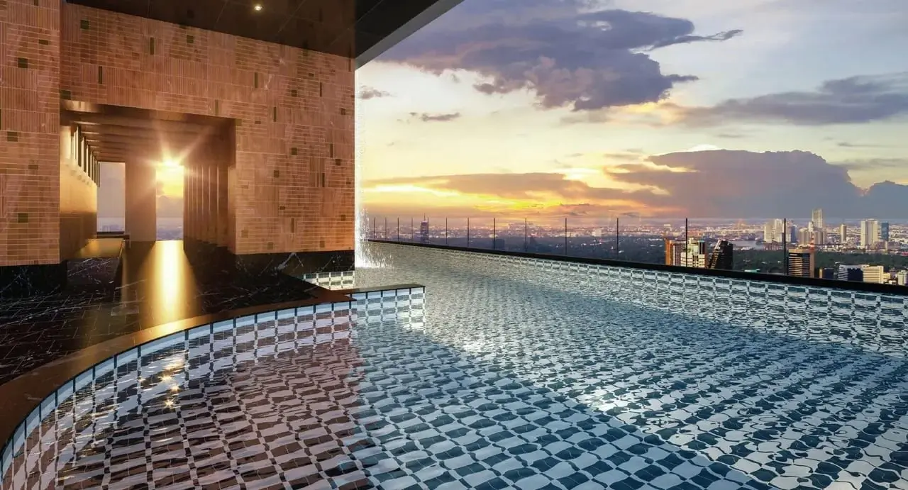 Noble Form Thonglor — Mid-Thonglor Skyline Tower with Panoramic City Views — view 2