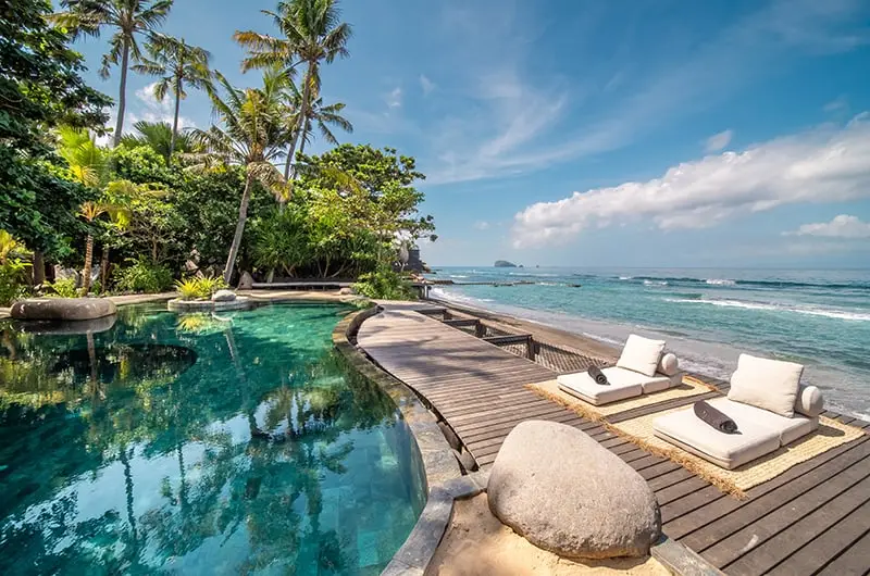 Beachfront Eight-Bedroom Pavilion Estate with Lagoon Pool & Underground Cinema, Candidasa
