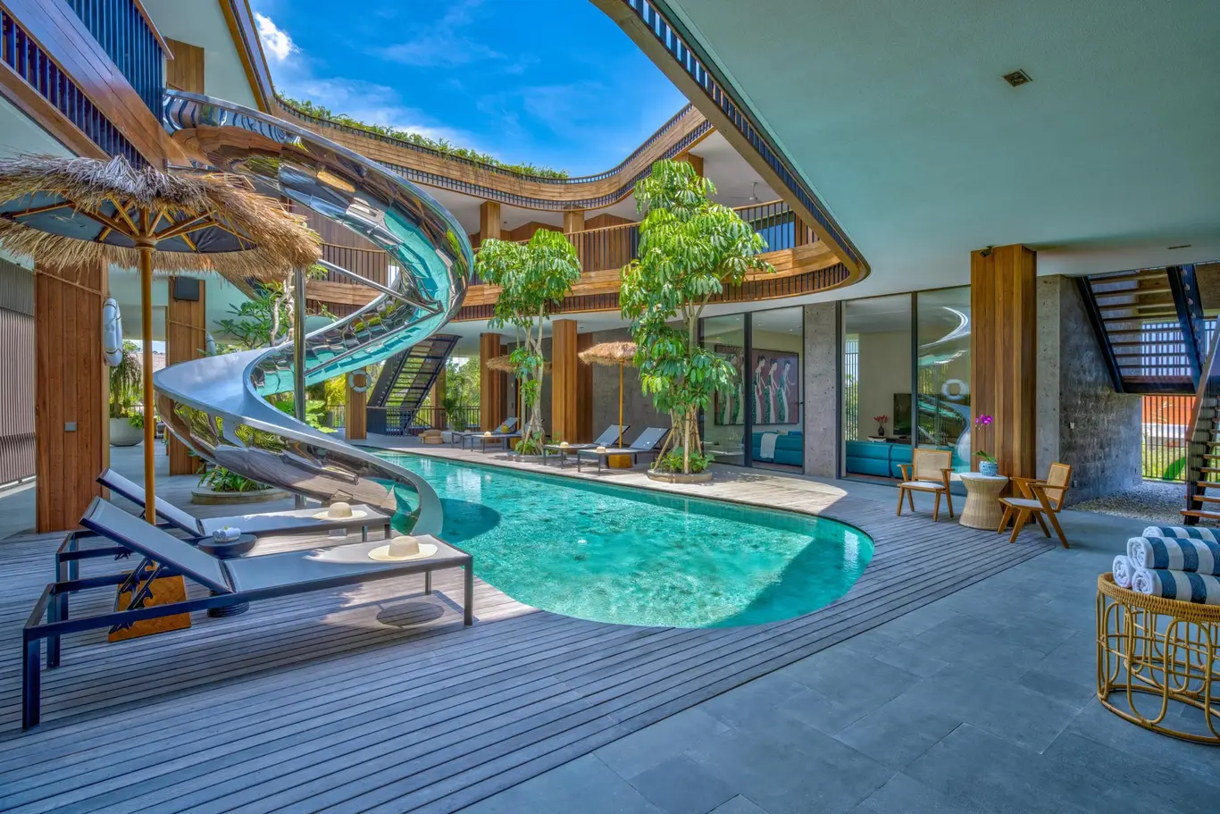 Open-Air Atrium Six-Bedroom Villa with Sculptural Pool Slide, Pererenan — view 2