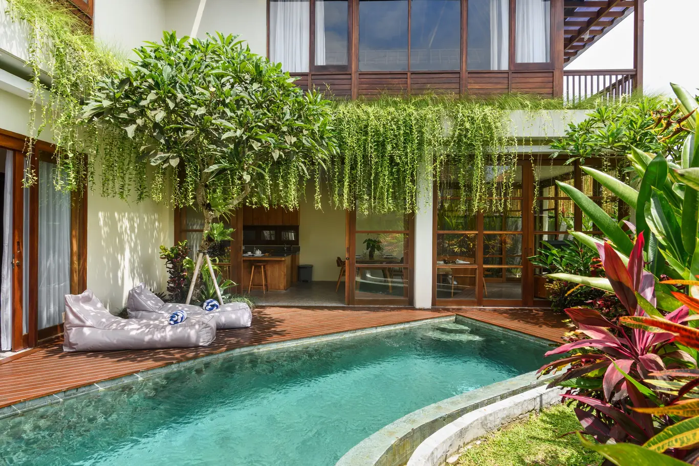 Four-Villa Pererenan Enclave with Private Pools, Up to Ten Bedrooms — view 2