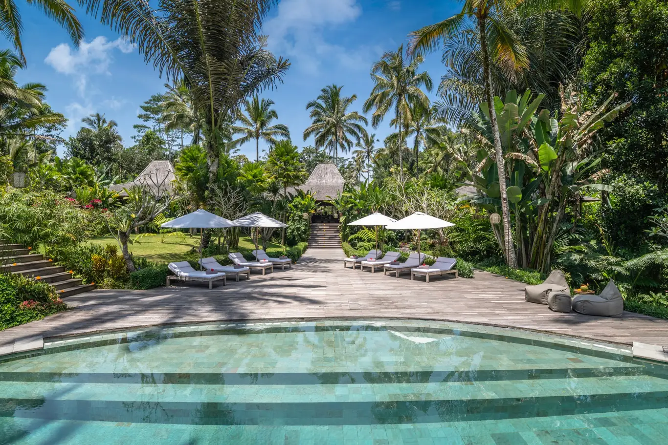 Joglo-Pavilion Eight-Bedroom Jungle Estate with Five Pools