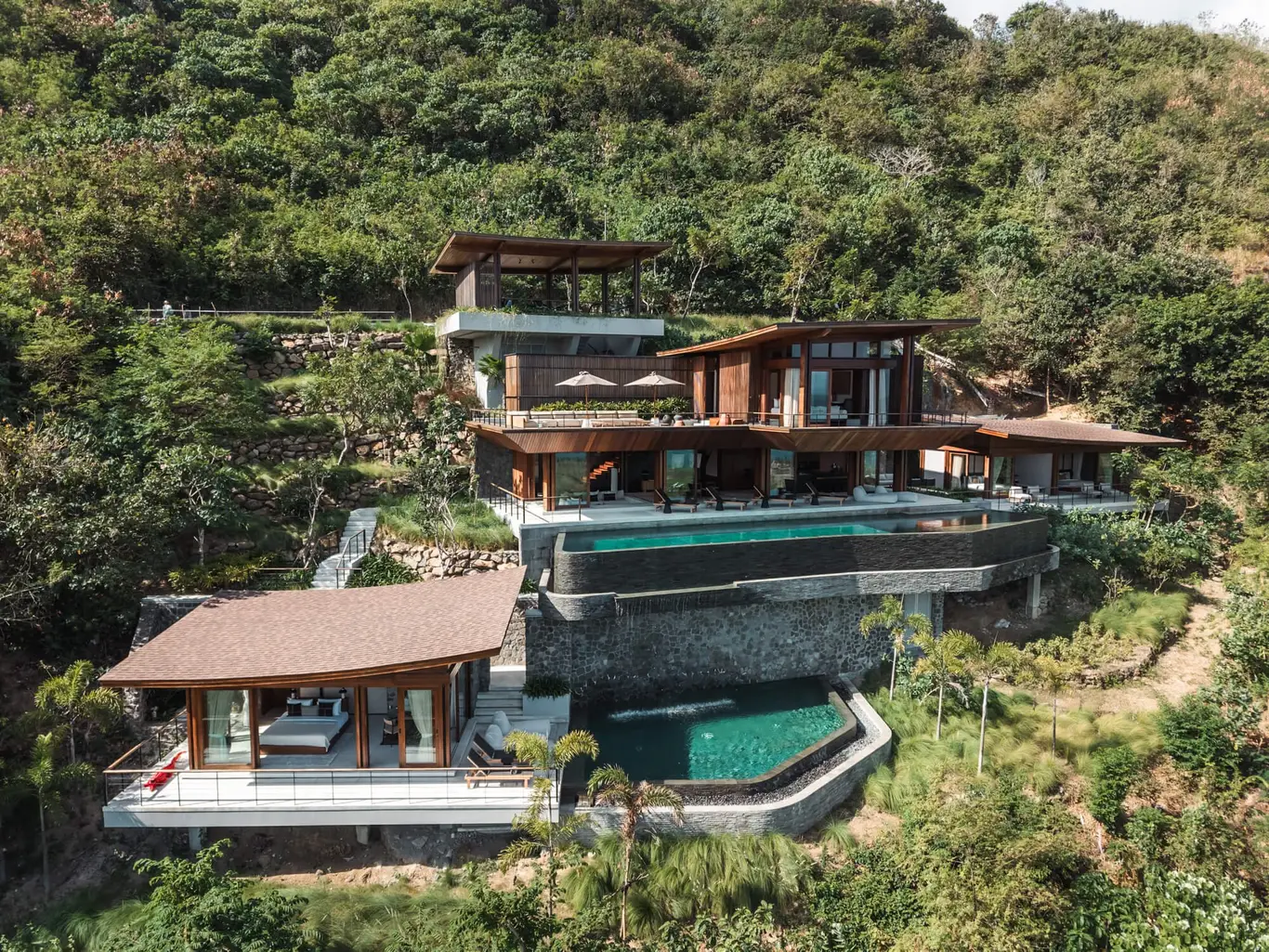 Waterfall-Pool Villa in Lombok
