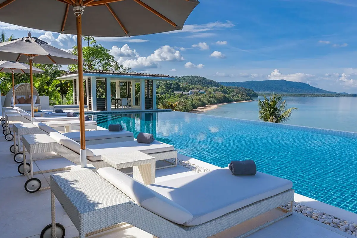 Beachfront Six-Bedroom Villa with 26-Metre Pool over Phang Nga Bay — view 2