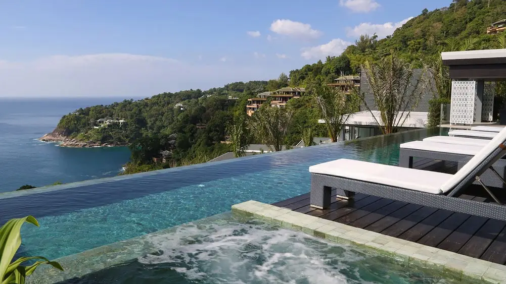 Eight-Bedroom Headland Villa with Cinema & Spa — view 2