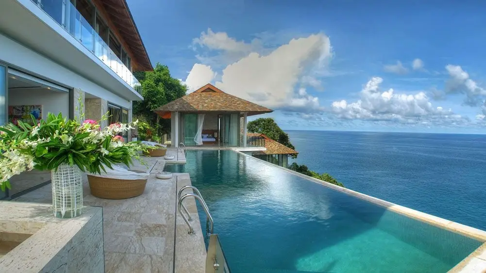 Cliff-Top Ocean View Estate in Kamala — view 2