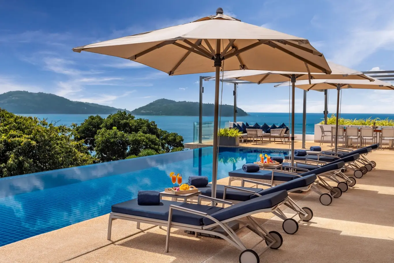 Seven-Bedroom Family Villa with 20-Metre Pool above Kamala Beach