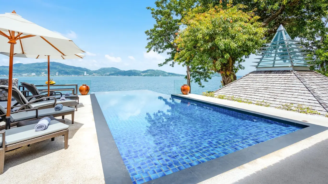 Hillside Five-Bedroom Villa with Private Elevator over Nakalay Bay