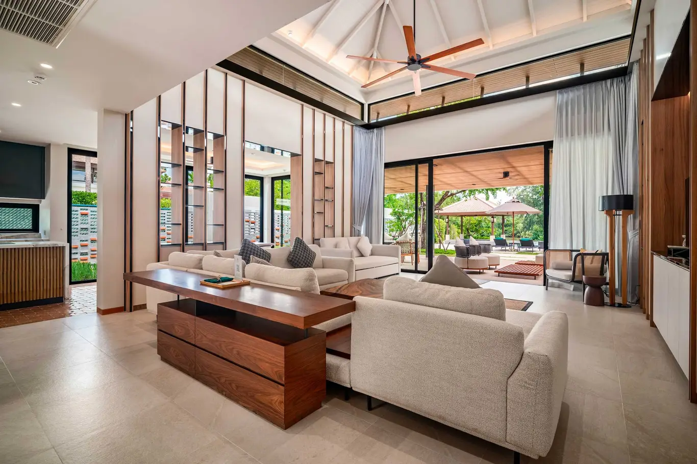 Coral — Four-Bedroom Lagoon Pool Villa