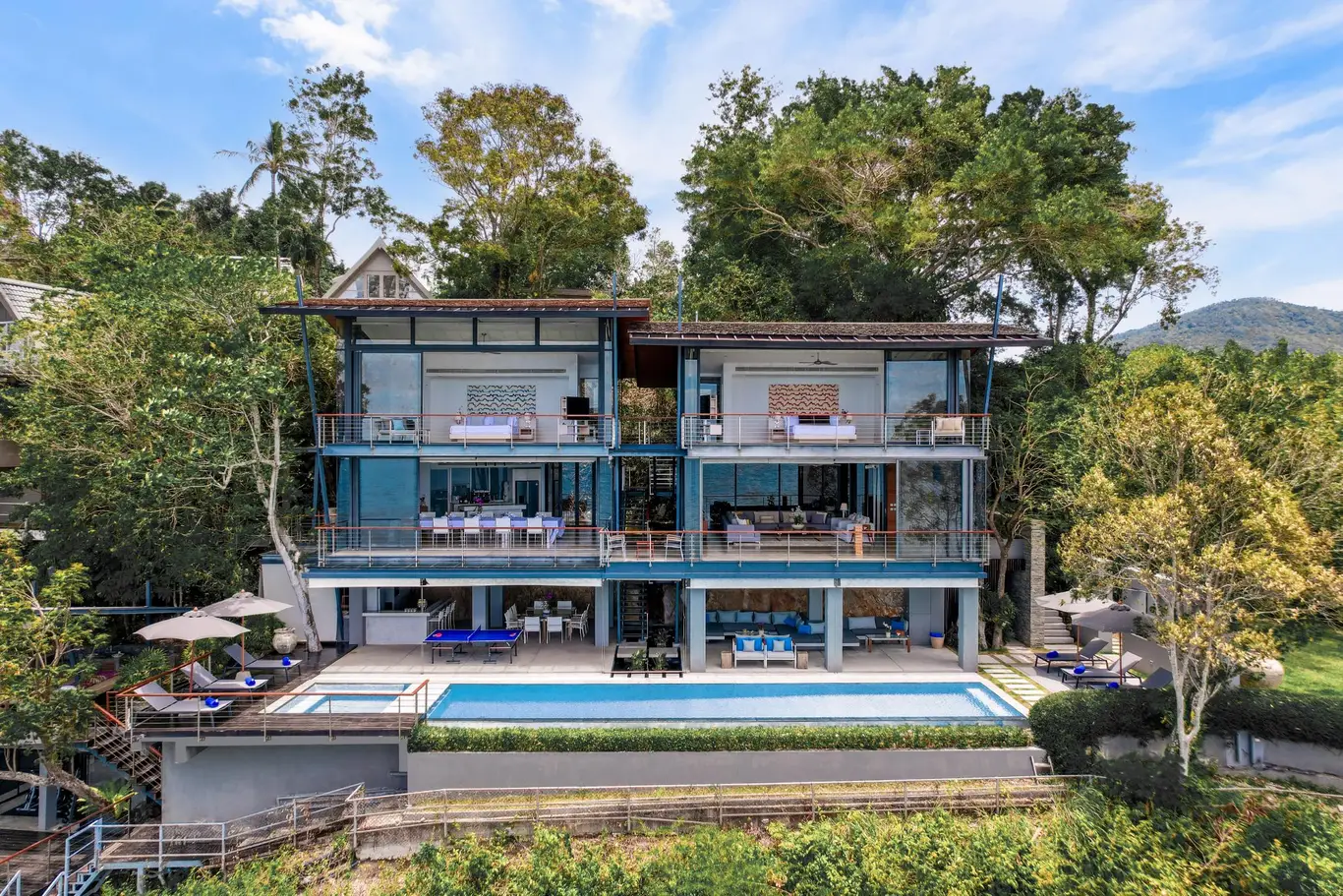 180° Clifftop Sea-View Villa in Taling Ngam — view 2