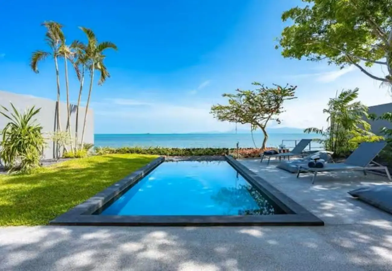 Beachfront 4-Bedroom Villa with Lawn Pool, Steps from Fisherman's Village