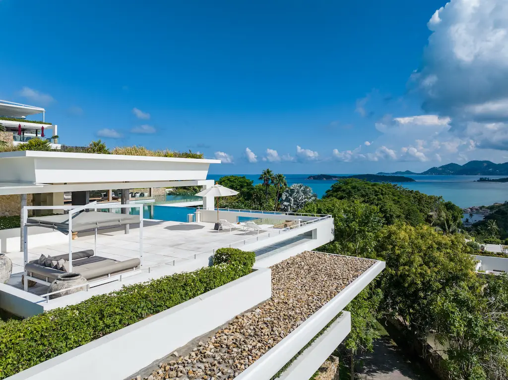 Monumental Eight-Bedroom Hillside Estate — view 2