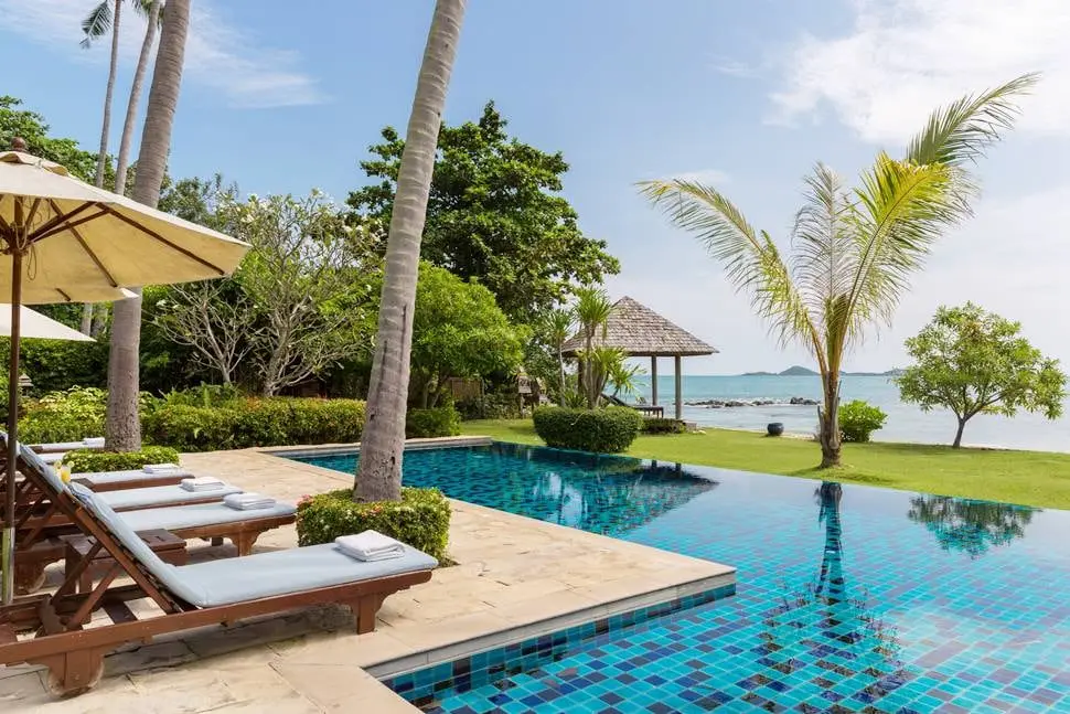 Ayutthaya-Style 9-Bedroom Beachfront Estate in Laem Sor — view 2