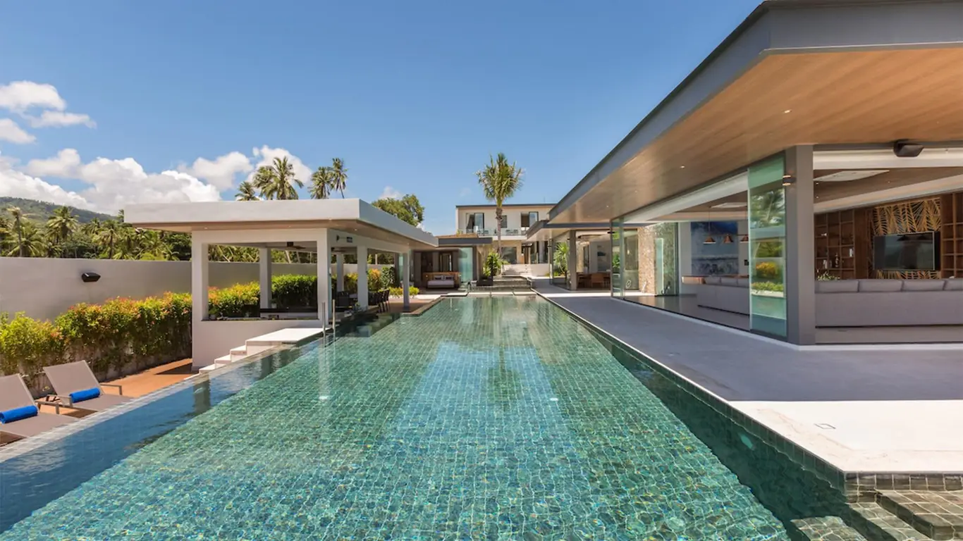 West-Facing Beachfront Villa in Laem Sor