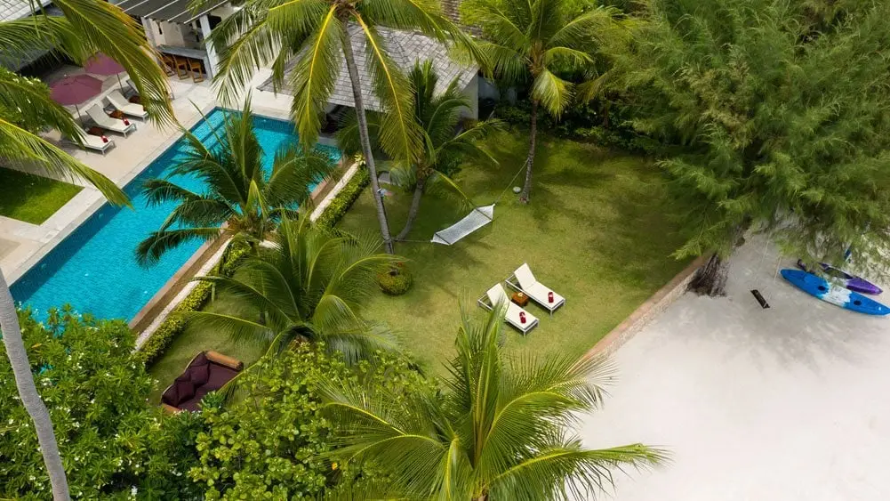 Beachfront Twin-Villa Estate with Five Islands Sunsets — view 2
