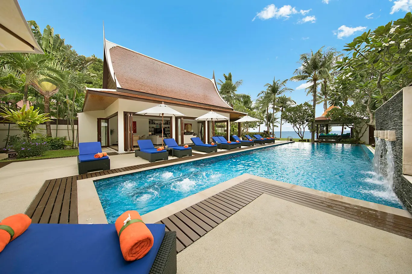 Beachfront Waterfall-Pool Villa — view 2