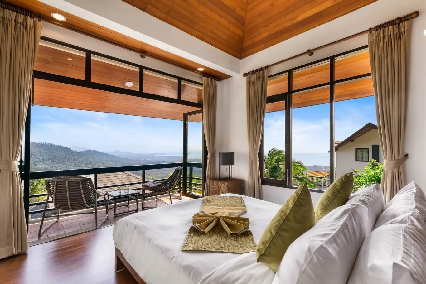 Nathon Hillside Seaview Pool Villa