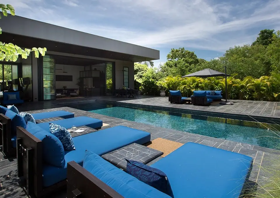 Single-Storey 4-Bedroom Garden Pool Villa Steps from Plai Laem Beach