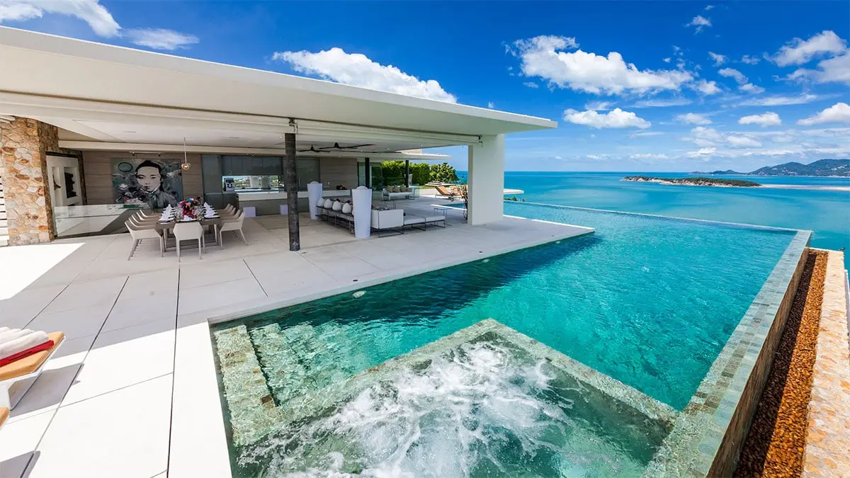 Panoramic Six-Bedroom Sea-View Villa with Infinity Pool