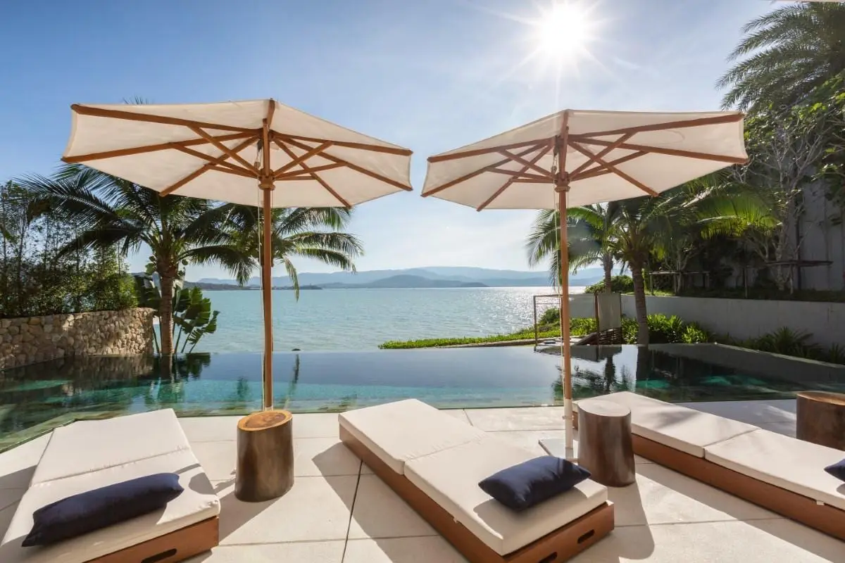 Beachfront Pool Villa on Plai Laem Shore
