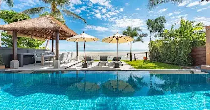 Beachfront Five-Bedroom Sea-View Pool Villa