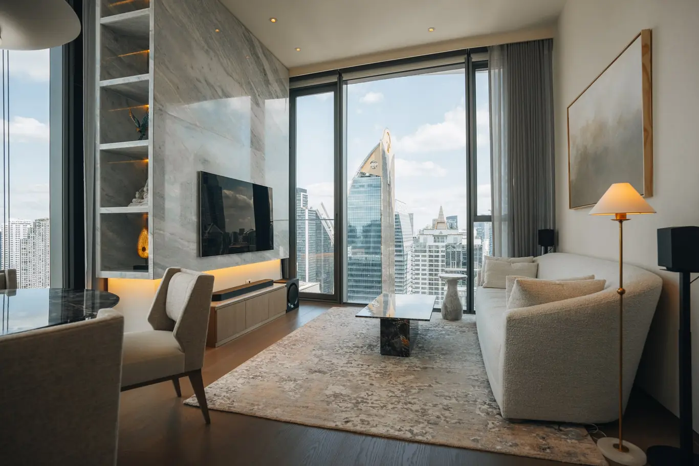 Scope Langsuan — One-Bedroom 29th-Floor Residence