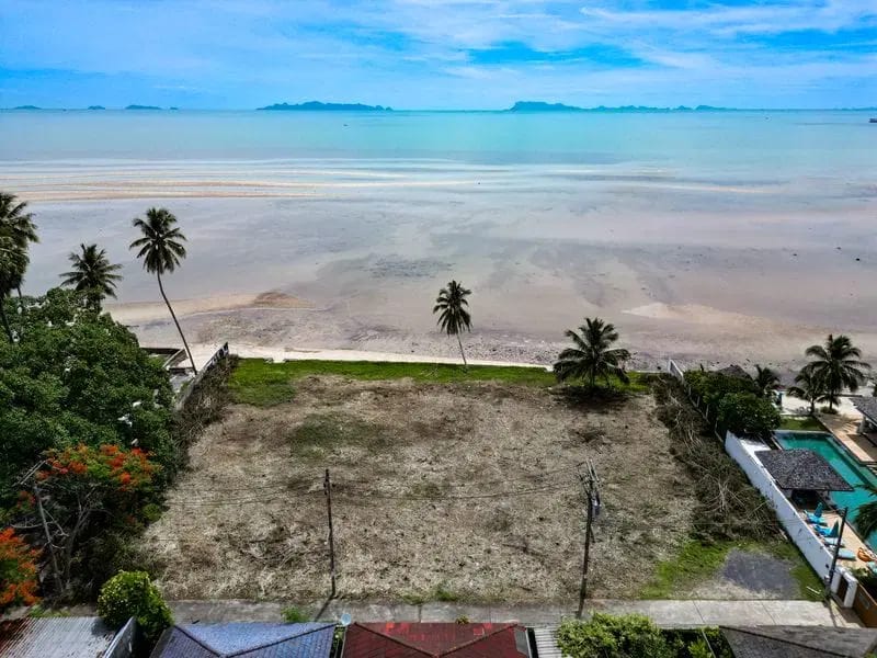 Flat Beachfront Plot with 59m Sea Frontage, Nathon